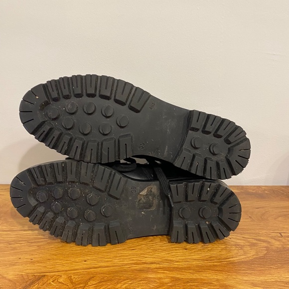 Elena Solano Black Faux Fur Lace Up Booties - Picture 8 of 8